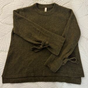 Babaton Moss Green Malcorra Crewneck Sweater- Size L